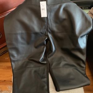 Loft Lou and Grey leggings